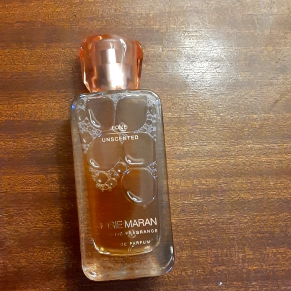Love Unscented by Josie Maran 50ml Eau de Parfum